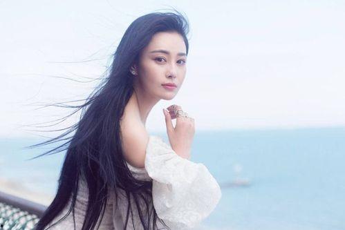 娱乐吃瓜君张馨予,从娱乐吃瓜到军嫂的转变之路